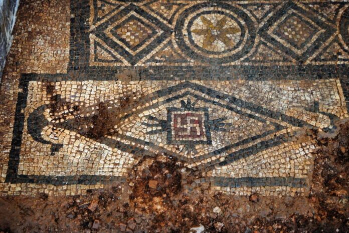 79585439_107521247297270_5454625869816344808_n_17852666911721284