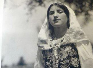 Maya del Val de San Lorenzo, León.