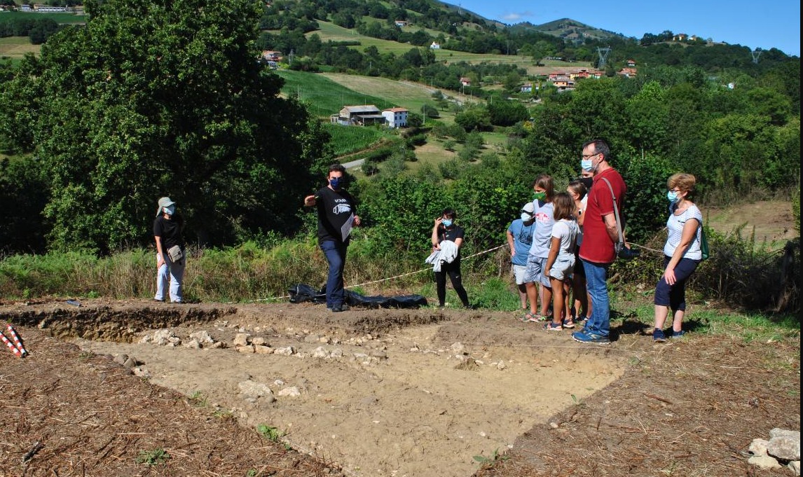 Resultados de excavaciones: El asentamiento en altura de Antrialgo (Piloña)