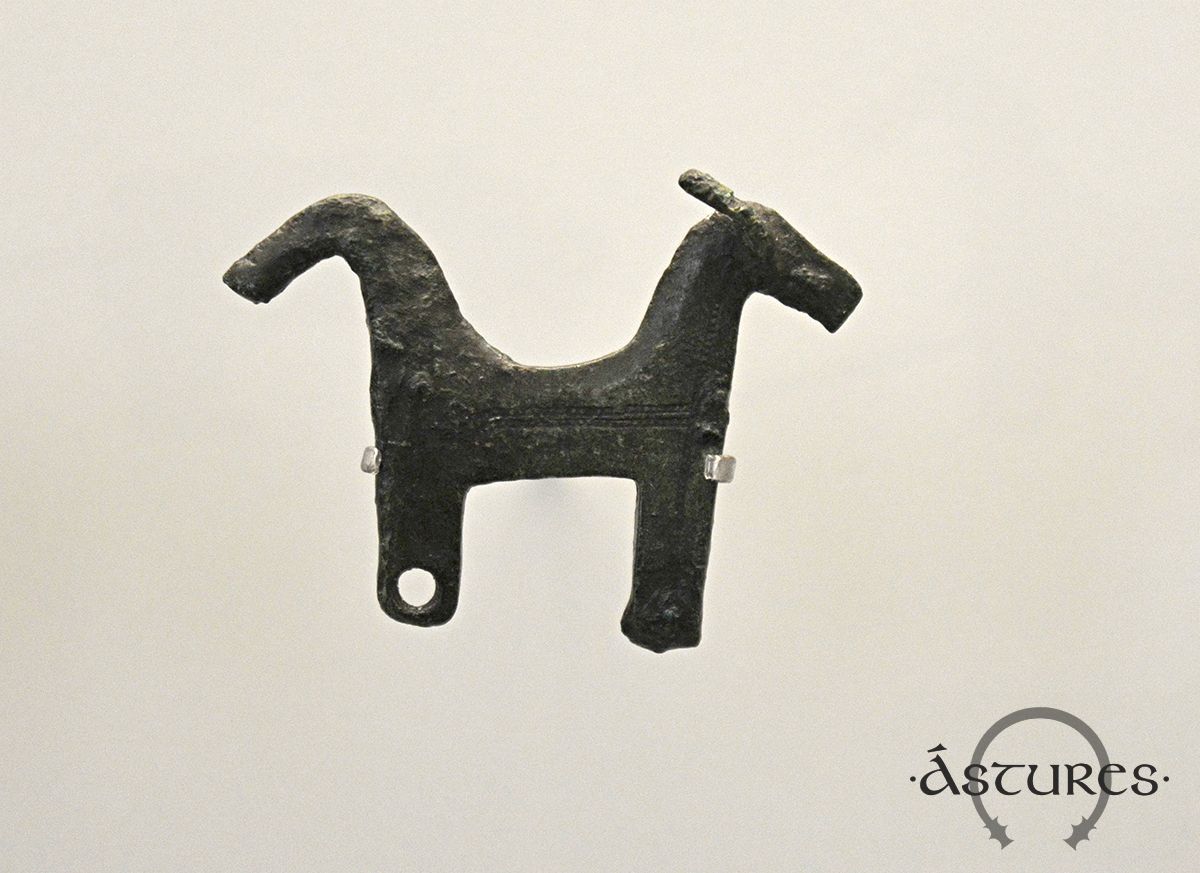 Fíbula de Caravia. Museo Arqueológico de Asturias
