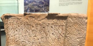 Estela de Menugenus, museo de la Villa astur romana de Veranes