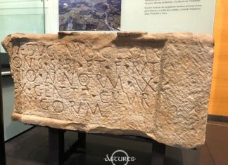 Estela de Menugenus, museo de la Villa astur romana de Veranes