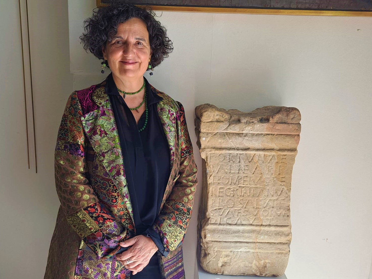 La consejera Berta Piñán con la Fortuna Balnearia. Foto Principado de Asturias