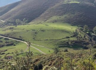 El cuetu de Fresneo. Foto LNE