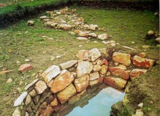 Pozo de la Campa Torres. Años 90. Monografía de la exposición "Astures"