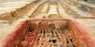 Excavación arqueológica de los hornos antes de protegerlos con tierra en el año 2012. Ileón 2018