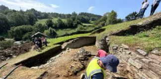 Trabajos arqueológicos en Coaña. 2024