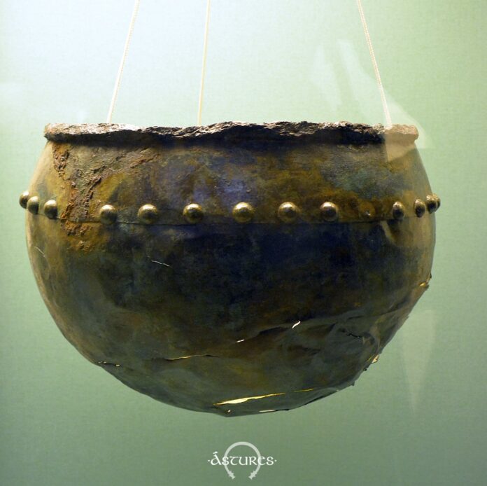 Caldero irlandés de cobre. Museo Británico. Caldero irlandés de cobre. Museo Británico.