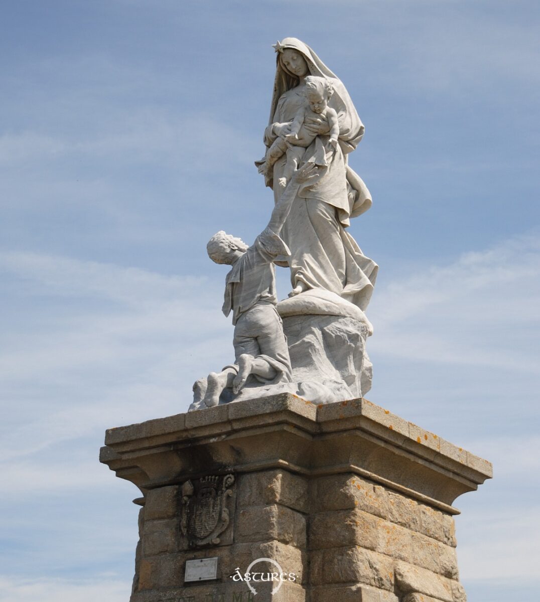 Nuestra Señora de los Naufragios en Pointe du Raz.