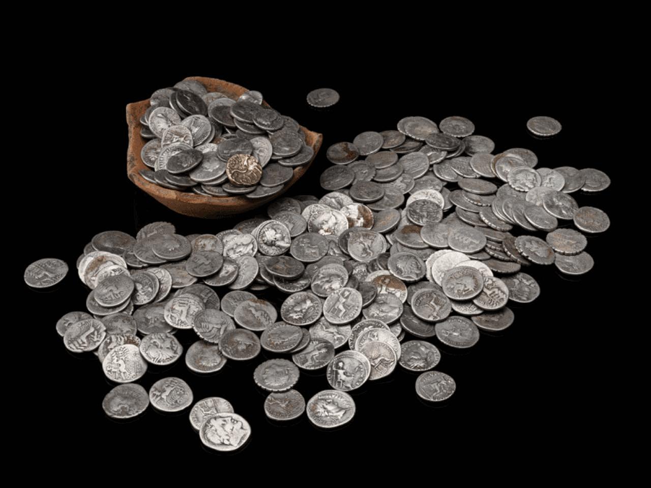 Tesoro de Worcestershire, compuesto de denarios de plata. Worcestershire Museum