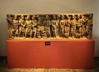 El sarcófago paleocristiano de Astorga (réplica)