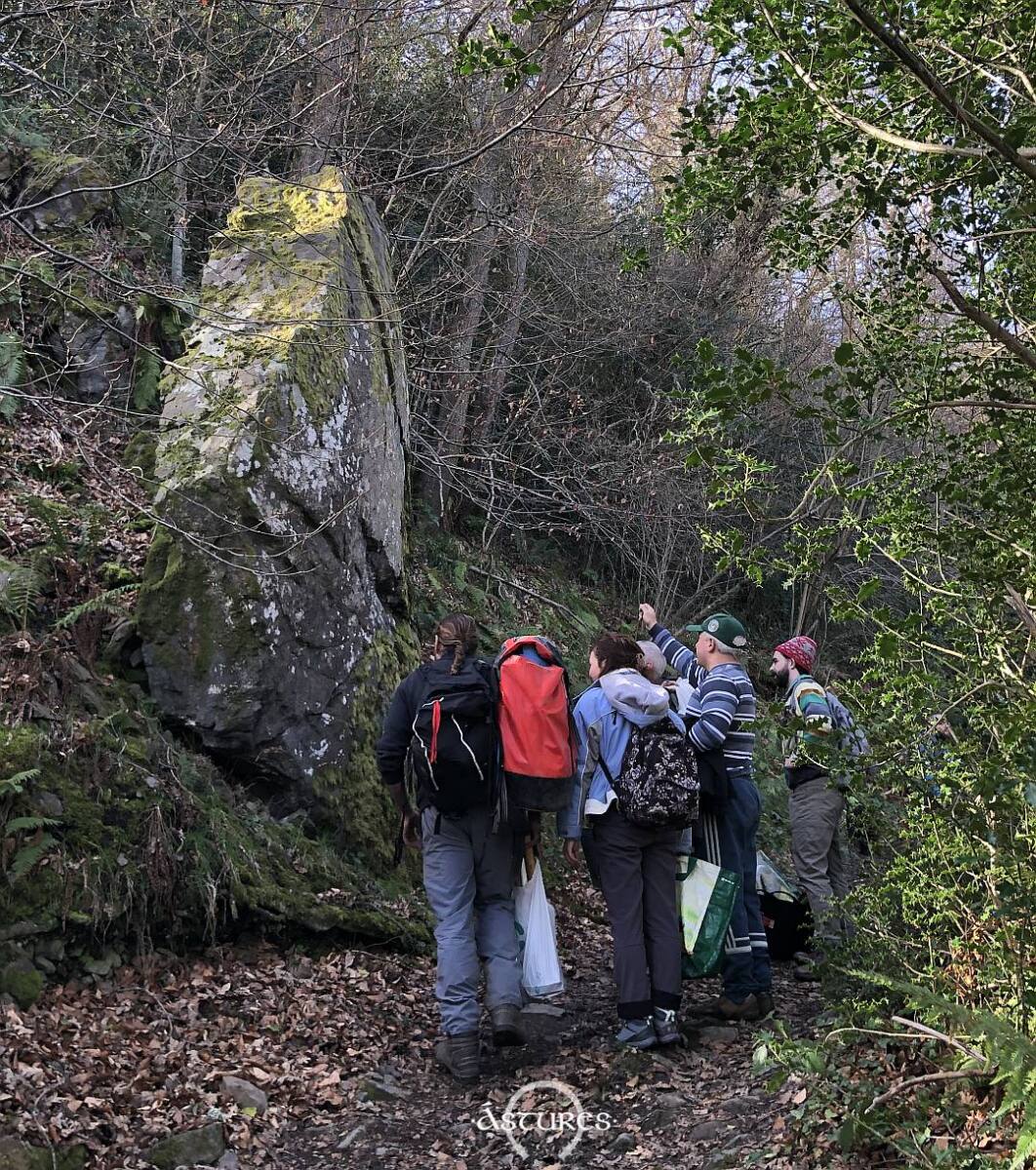 Piedra del Curucho de Reconcos desde el otro lado.