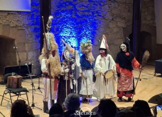 Representación de máscaras tradicionales asturianas en el FIMI