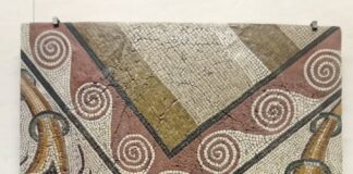 Tritón en el mosaico romano de la Milla del Río