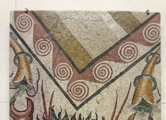 Tritón en el mosaico romano de la Milla del Río