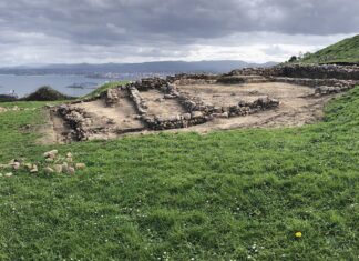 Descubierto un edificio excepcional de época romana en la Campa Torres Vista de la vivienda excavada en la terraza NE de la Campa Torres en la Fase III del Proyecto Campa
