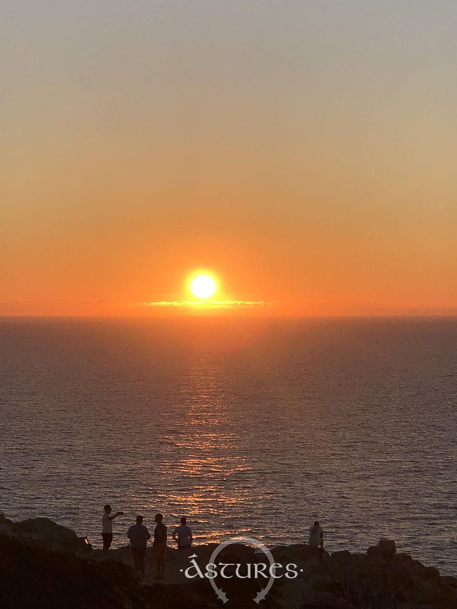 Puesta de sol en el Promontorium Sacrum / Cabo de San Vicente