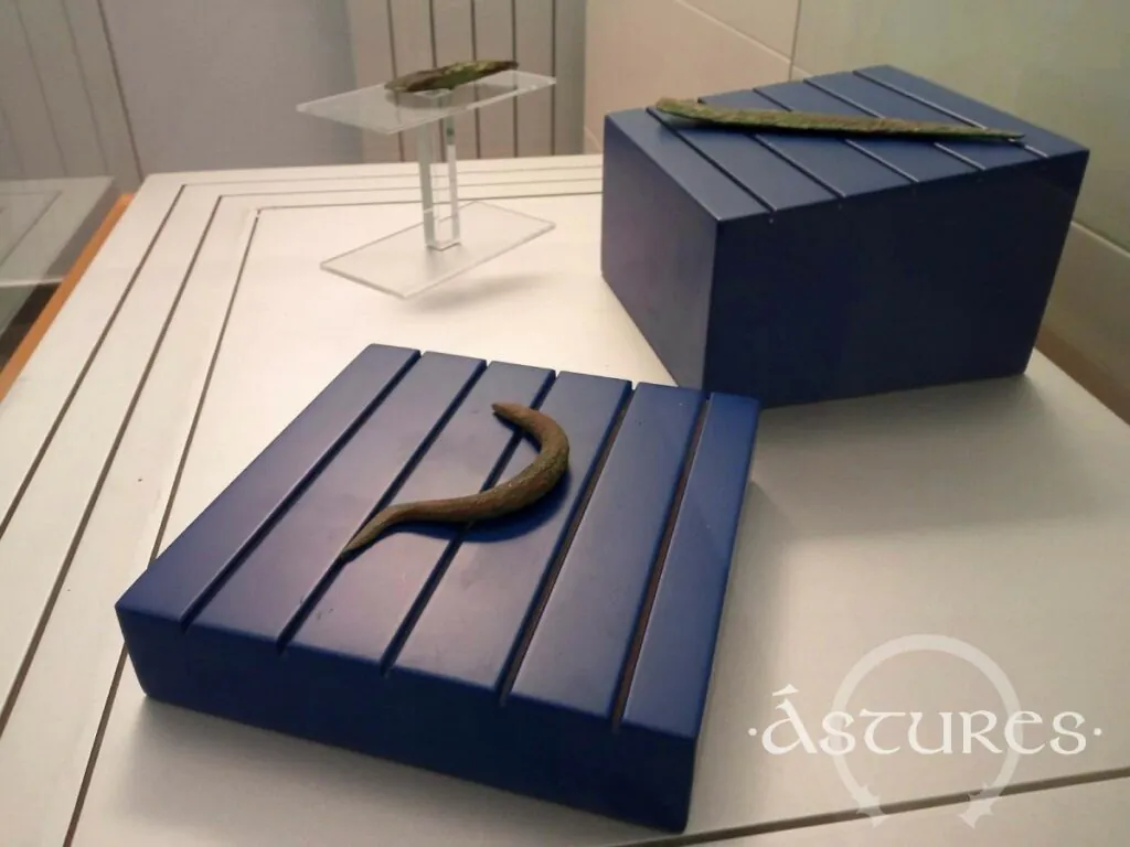 Presentación en 2021 de algunas de las piezas mencionadas en el artículo.