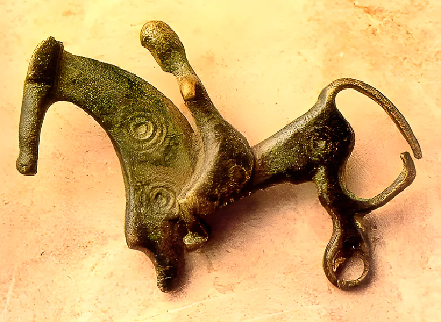 fibula jinete leon