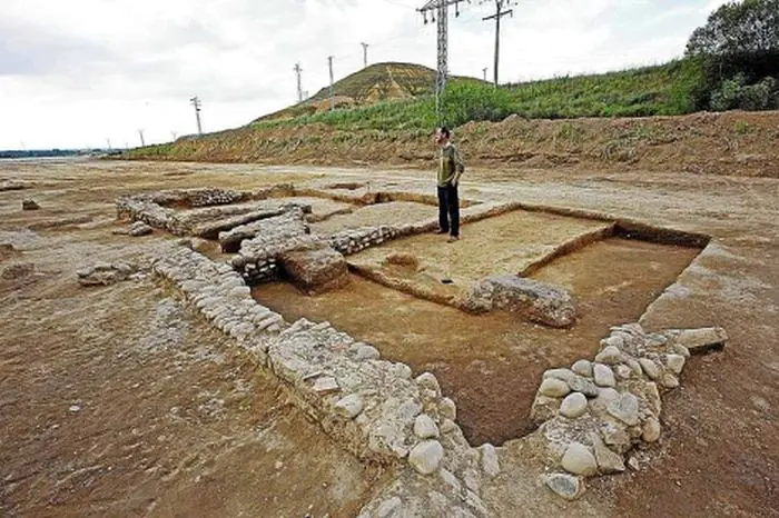 Estructuras en sub-Lancia. El Mundo