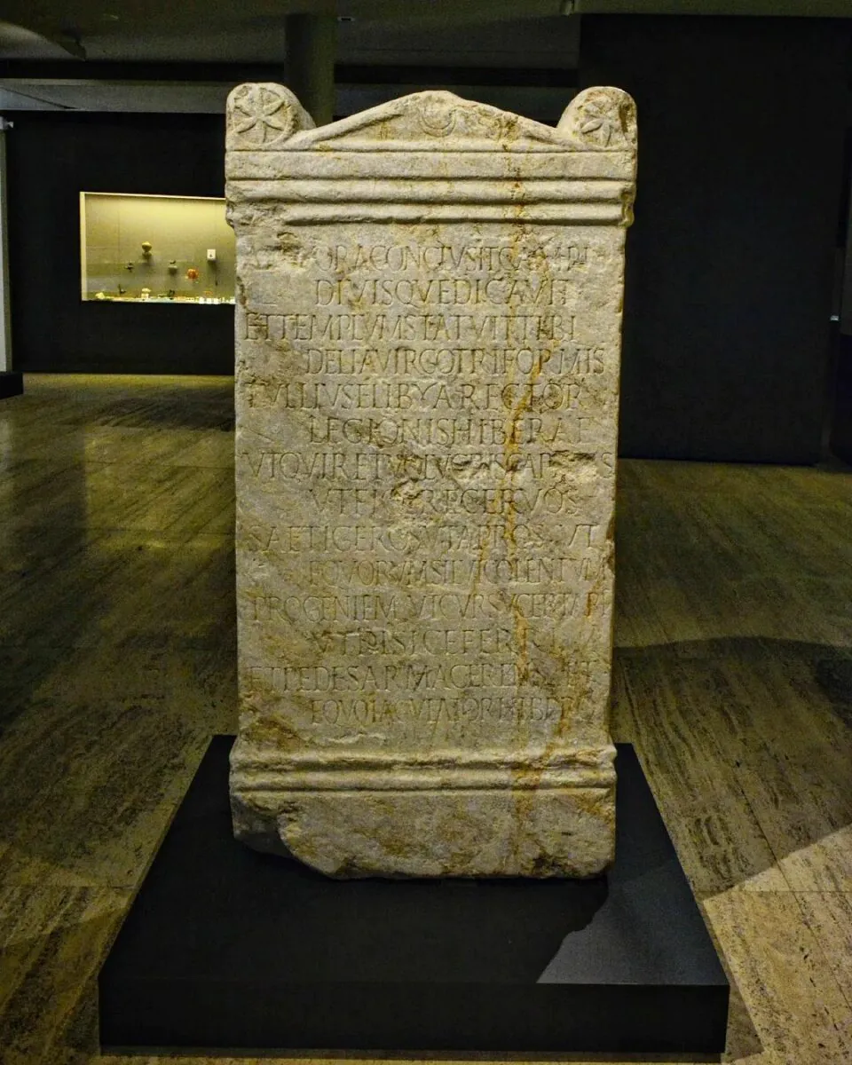 Ara a Diana. Museo de León