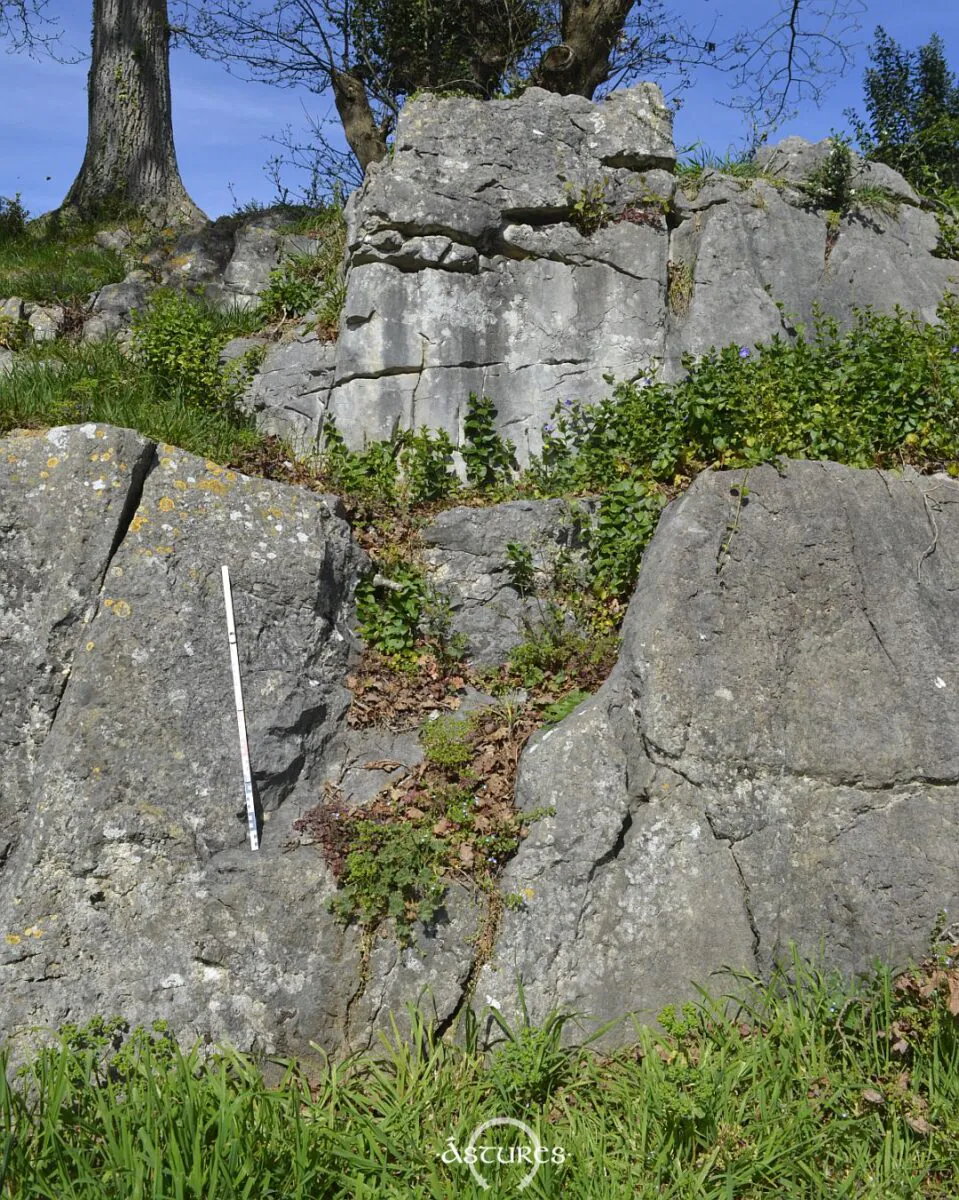 Cantera de la finca de la Carenda. Moñes.