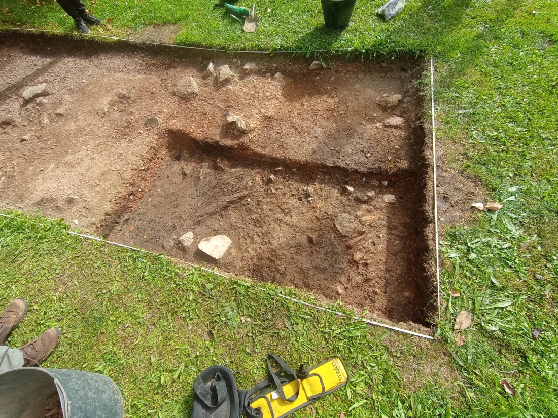 Excavación de La Rodriga. Cementerio viejo de Oviedo