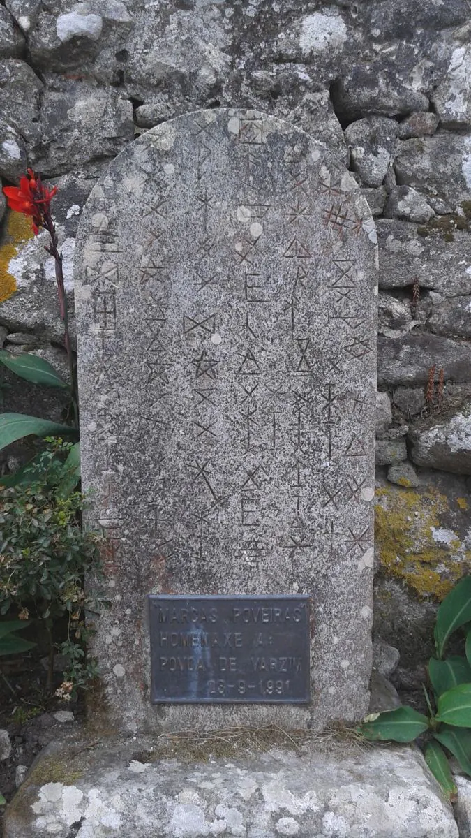 Monumento a marineros de Povoa en Sta Tecla. foto propia