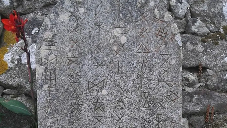 Marcas poveiras en el Monte Trega. Foto del autor.