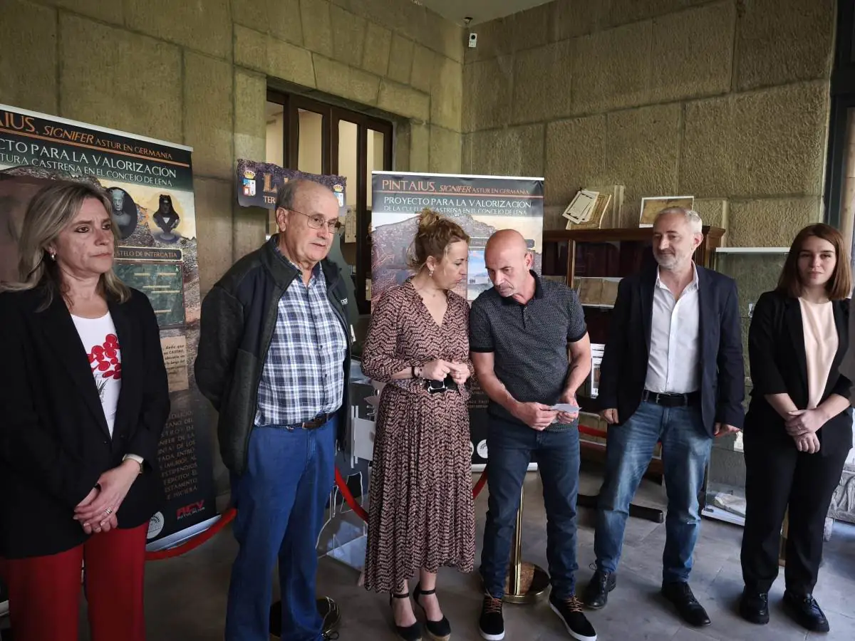 Presentación del acto. Fotografía, Proyecto Pintaius.