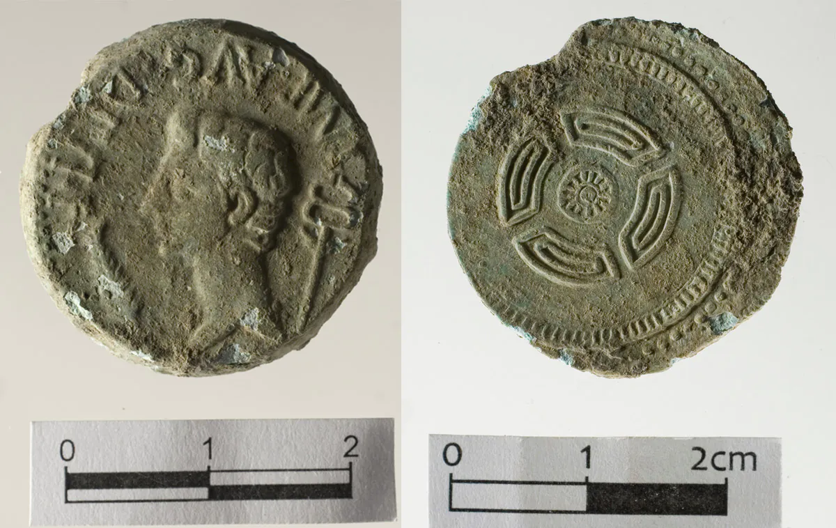 Moneda descubierta en Viladonga en 2025. Foto Museo del Castro de Viladonga